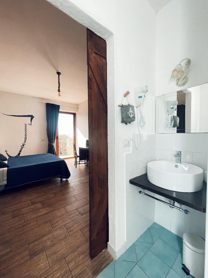 Residenza Cunto Hotel Кастелабате Екстериор снимка